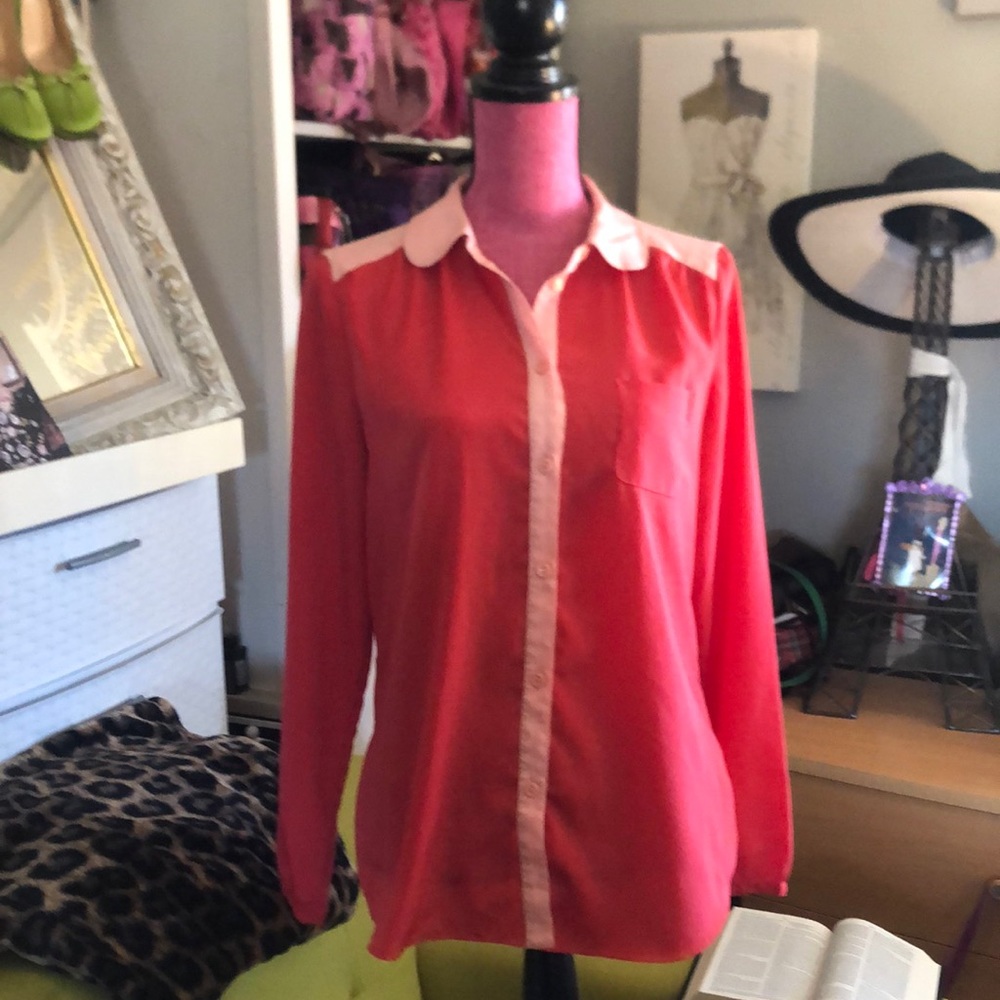American Eagle 2 tone pink blouse button up